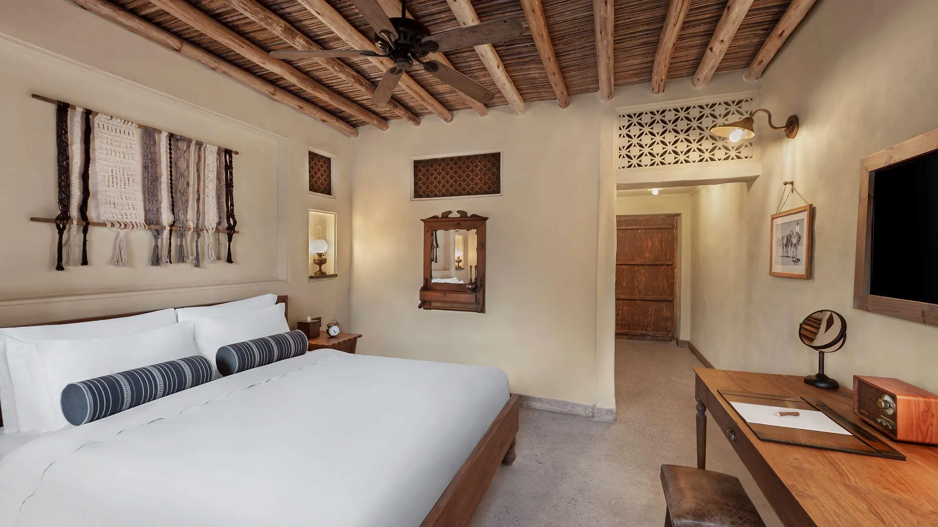 Al Seef Heritage Hotel Dubai, Curio Collection By Hilton  Dubai