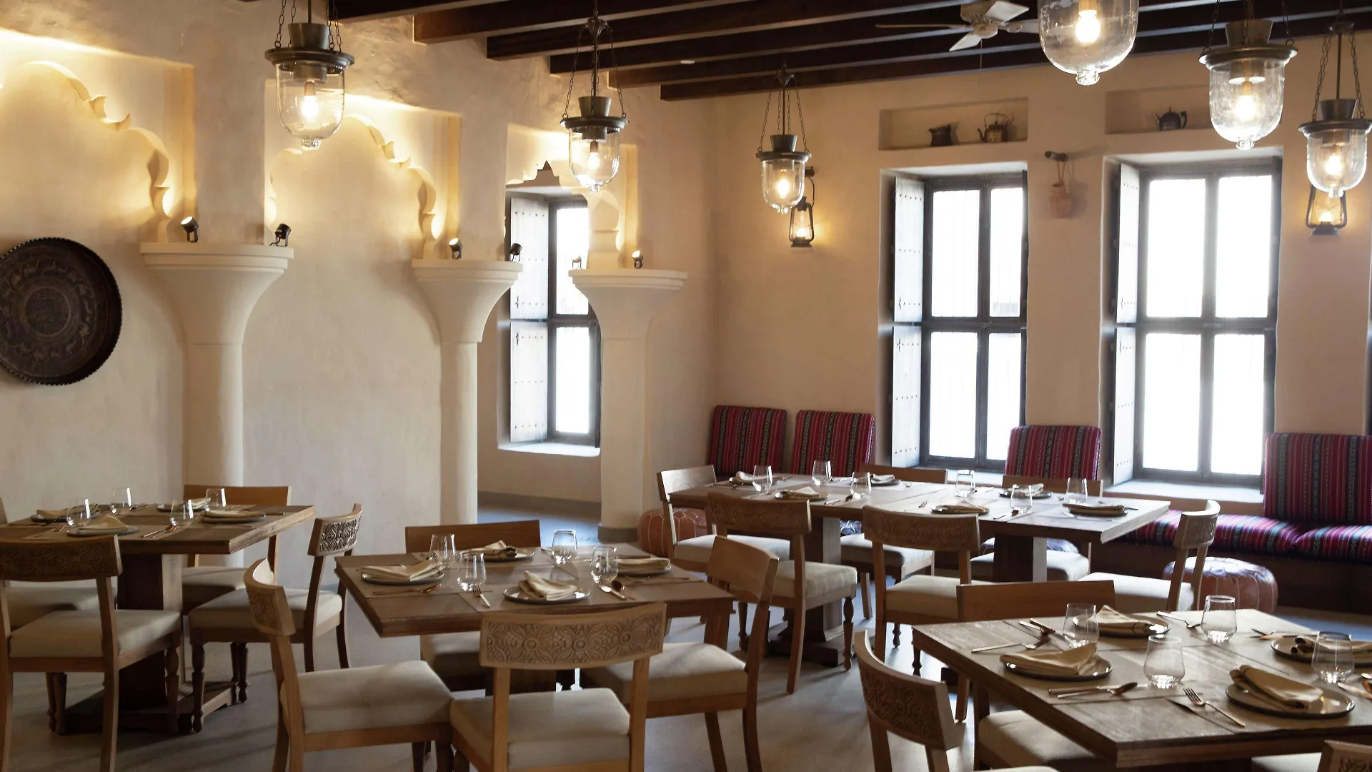 Al Seef Heritage Hotel Dubai, Curio Collection By Hilton
